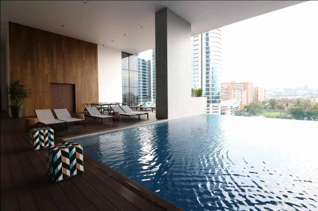 Kl Sentral Serviced Apartment - The Establishment Kl Sentral By Loop Suites Kuala Lumpur Exterior foto